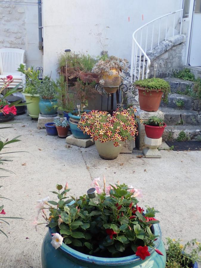 La Miramboise, Chambres Et Table D Hotes Mirambeau  Dış mekan fotoğraf